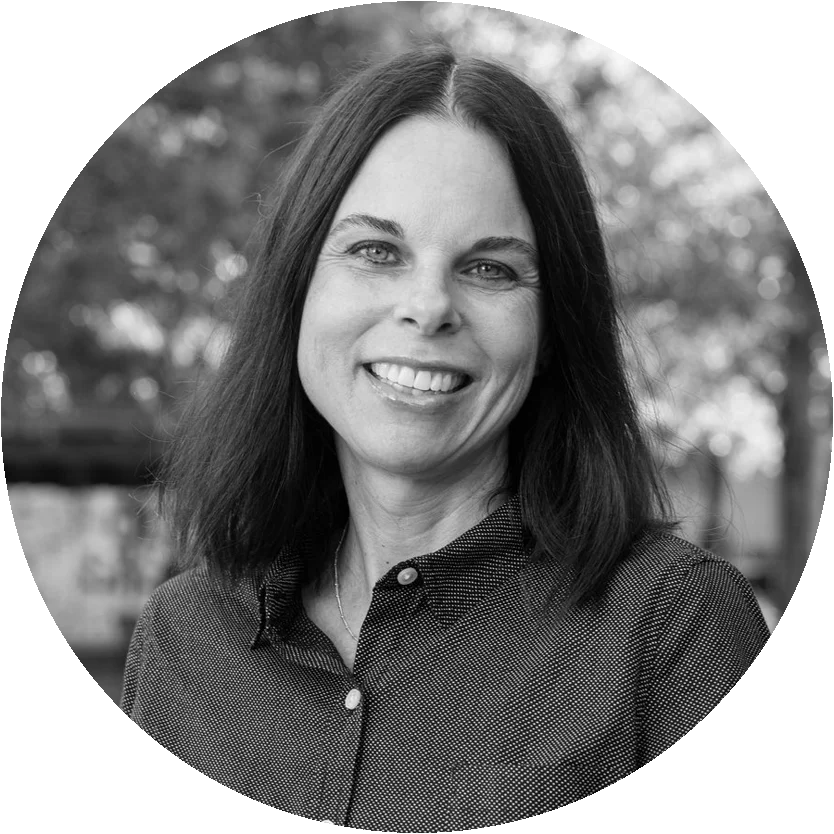 Sara Aurora, Operations Specialist